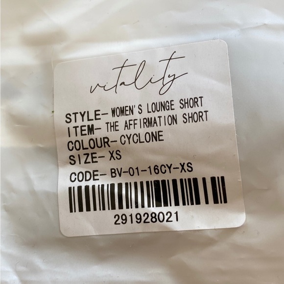 ❗️SOLD❗️Balance Athletica Affirmation Short - Picture 8 of 9